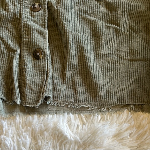 American Eagle | Olive Green Corduroy Jacket - Picture 6 of 8